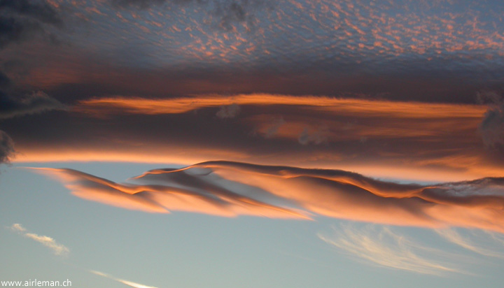 IMAGE: http://www.eyesonsky.com/images/DSCN7929p.jpg