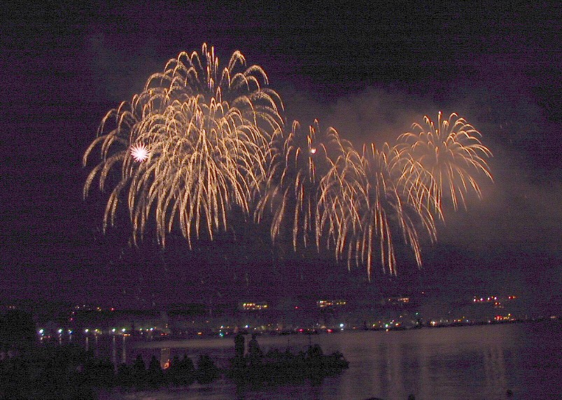 HauteSavoie/zAnnecy/FeteDuLac/2001-2/120-2041_imgg.jpg