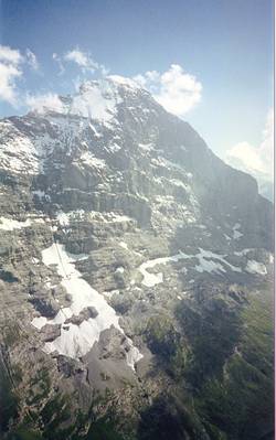Arrivée sur l'Eiger (3970)