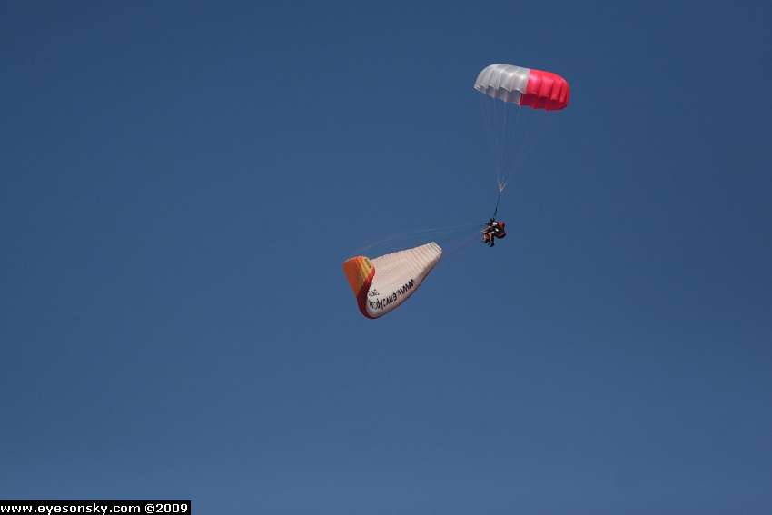 Fly-Parapente/SonchauxAcro/2009/part4/IMG_8203.JPG