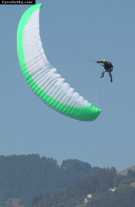 Fly-Parapente/Vertigo/2001/20010826/125-2504_imgg.jpg