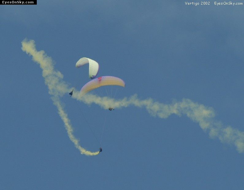 Fly-Parapente/Vertigo/2002/Part1/Dsc_0039g.jpg