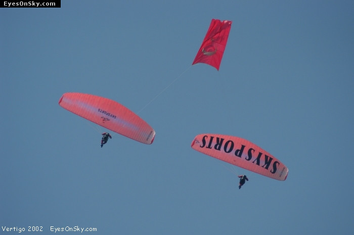 Fly-Parapente/Vertigo/2002/Part4/Dsc_0127g.jpg
