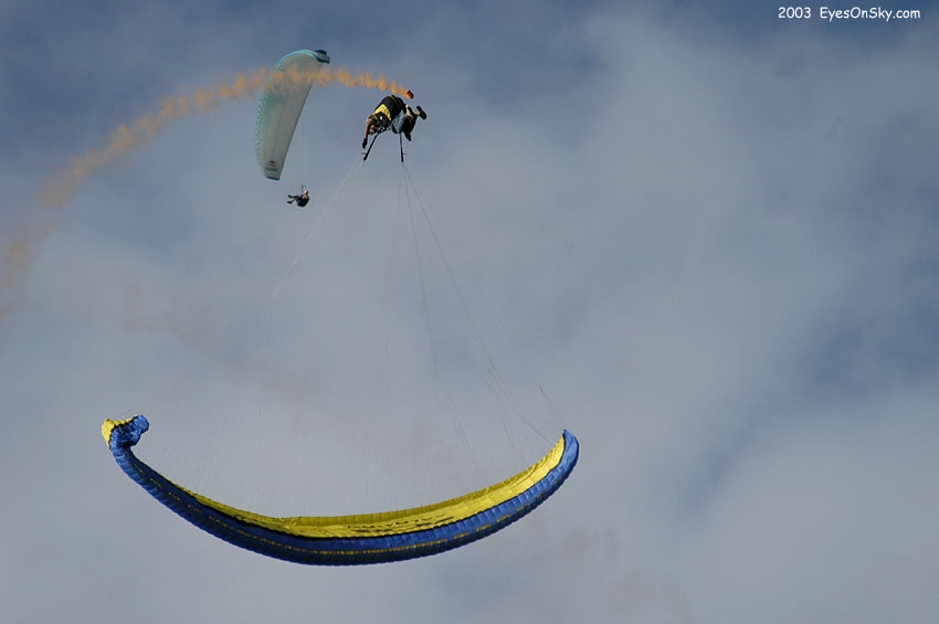 Fly-Parapente/Vertigo/2003/day2/DSC_2401.jpg