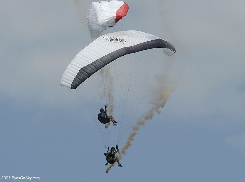 Fly-Parapente/Vertigo/2003/day3/DSC_2484.jpg
