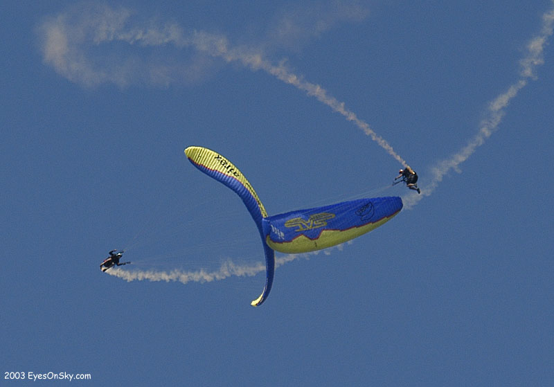 Fly-Parapente/Vertigo/2003/day3/DSC_2499.jpg