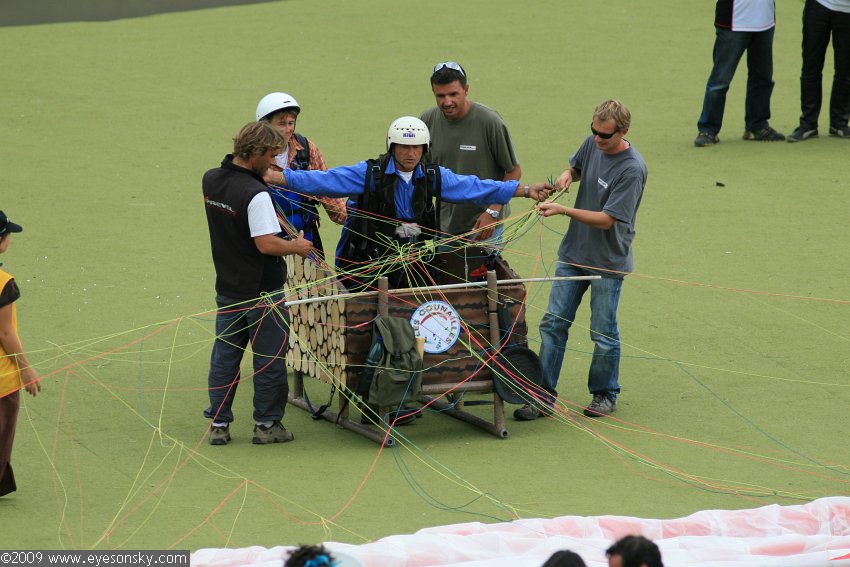 Fly-Parapente/icare/2009/part4/IMG_8585.jpg