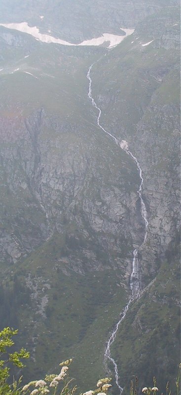 Suisse/Grisons/SanBernardino/20010709/113-1317_imgg.jpg