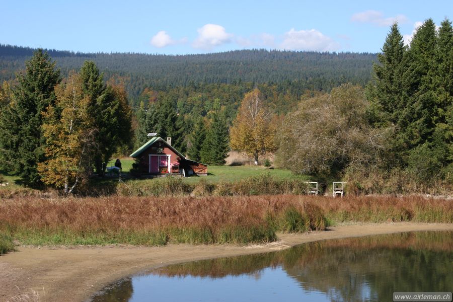 Suisse/Jura/LacdeJoux/20051008/IMG_2088.jpg