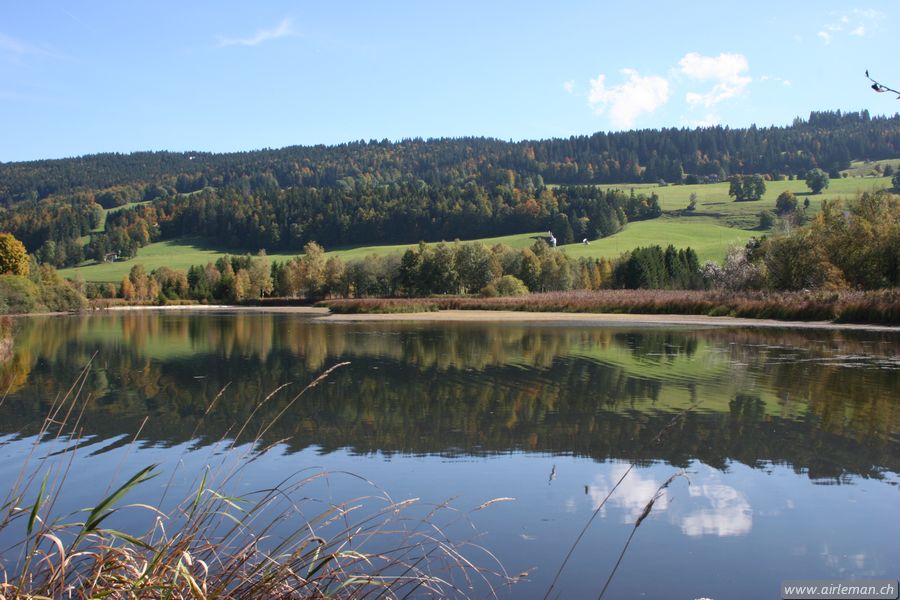 Suisse/Jura/LacdeJoux/20051008/IMG_2099.jpg