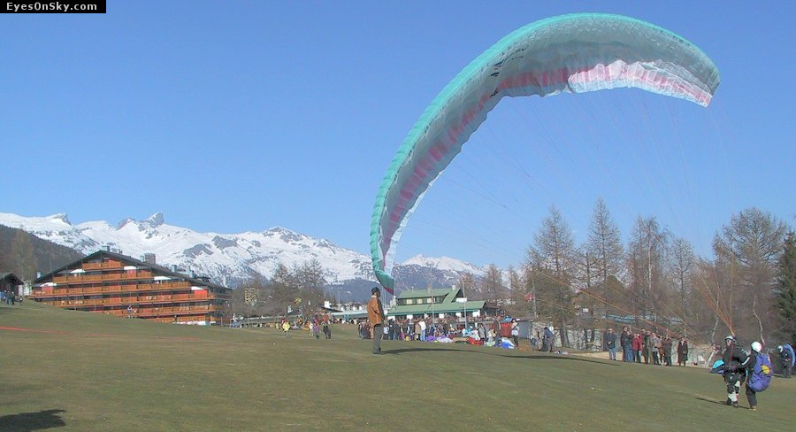 Suisse/Valais/CransMontana/20020331/imgg_4213.jpg