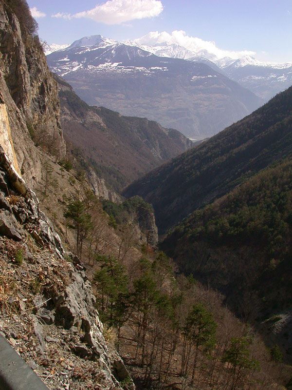Suisse/Valais/Derborence/20040406/DSCN9410g.jpg