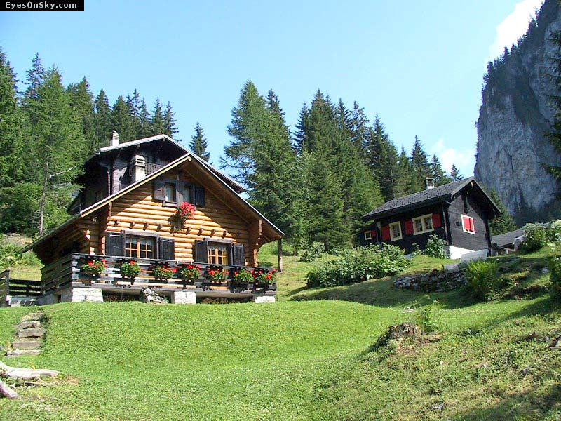 Suisse/Valais/Tanay/20010725/118-1804_imgg.jpg