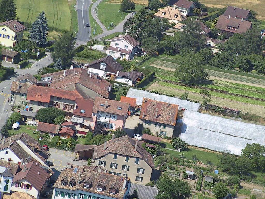 Suisse/Vaud/Preverenges/FromSky/107-0798_imgg.jpg