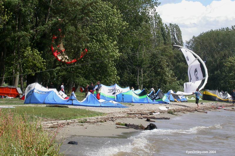 Suisse/Vaud/Preverenges/KiteSurf/20040821/DSCN0444.jpg